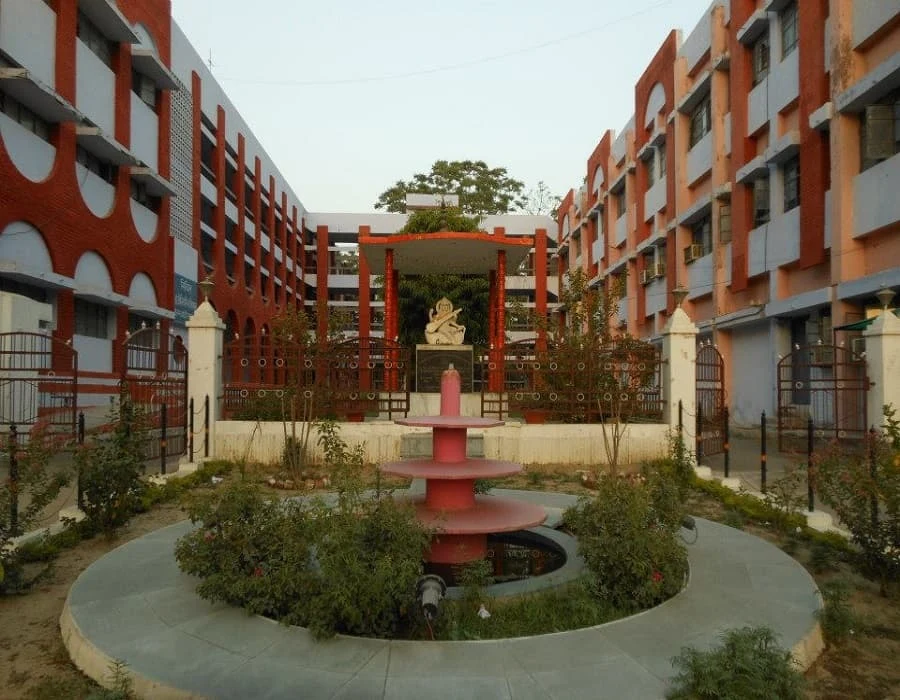 Kamla Nehru Institute of Technology (KNIT) campus