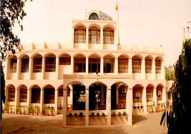 Colonel Degree College for Women campus