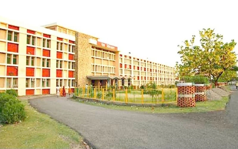 Baba Raghav Das Medical College (BRD) campus
