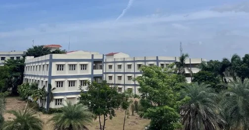 Prince Shri Venkateshwara Padmavathy Engineering College (PSVPEC) campus