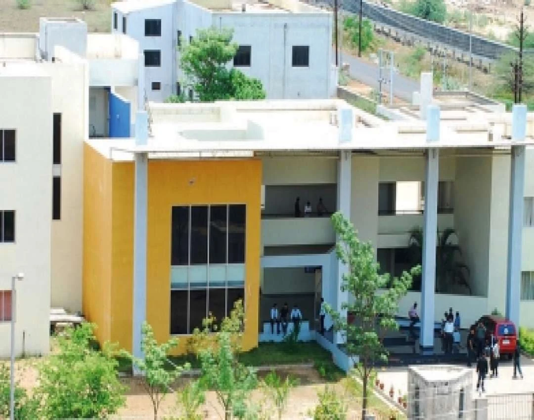 ITM Business School campus