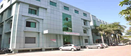 Shri RGP Gujarati Professional Institute - (SRGPGPI) campus