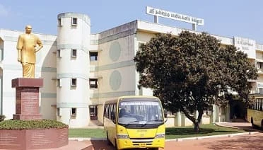 Sri Nallalaghu Nadar Polytechnic College campus