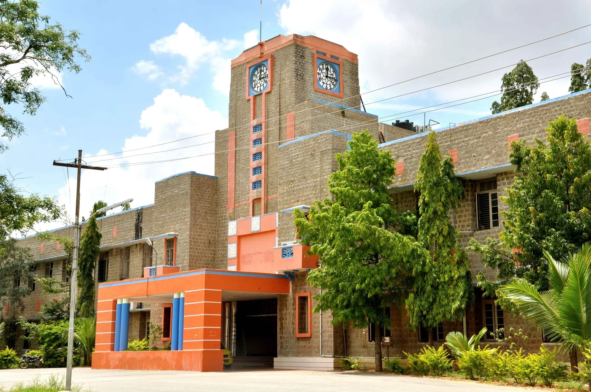 JNTUA College of Engineering campus