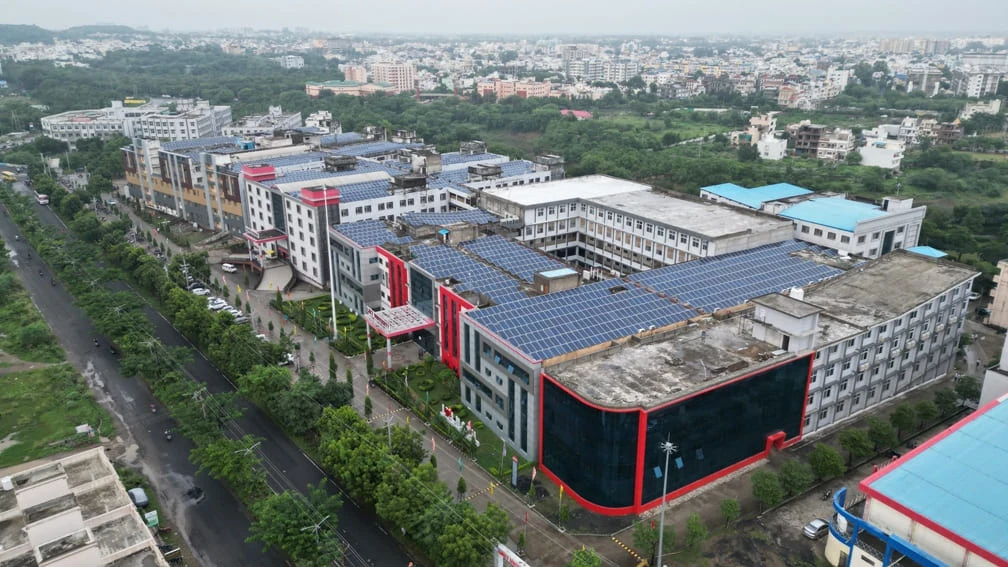 L.N. Medical College and Research Centre - (LNMCRC) campus