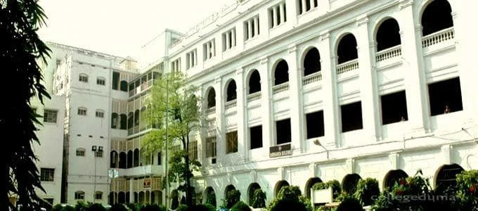 Maharaja Sris Chandra College campus