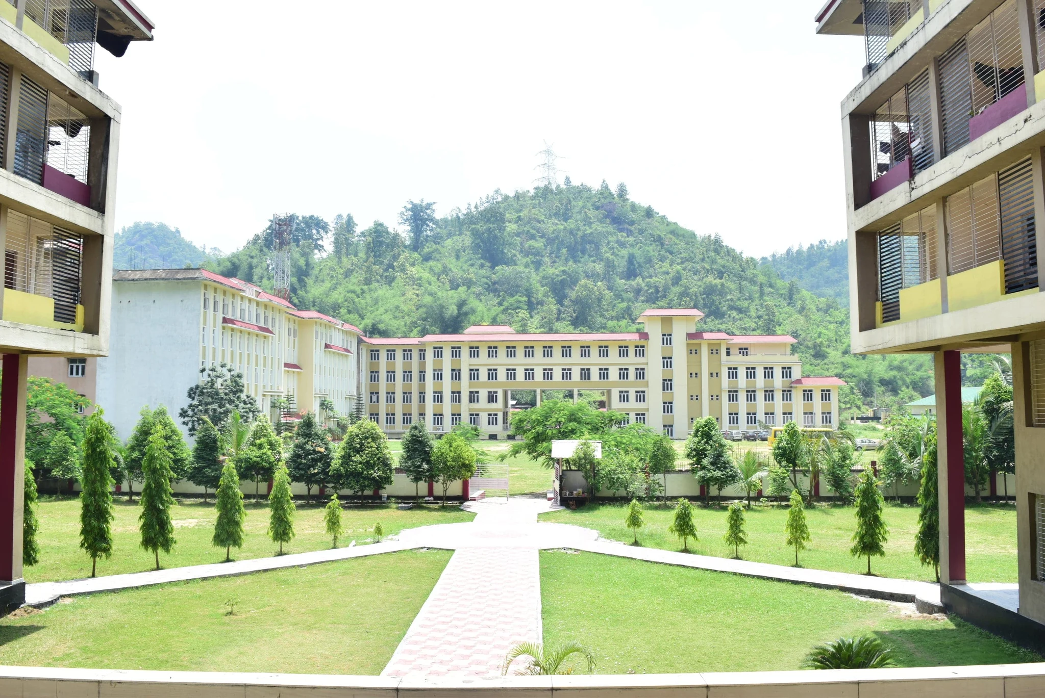 Scholar's Institute of Technology and Management (SITM) campus