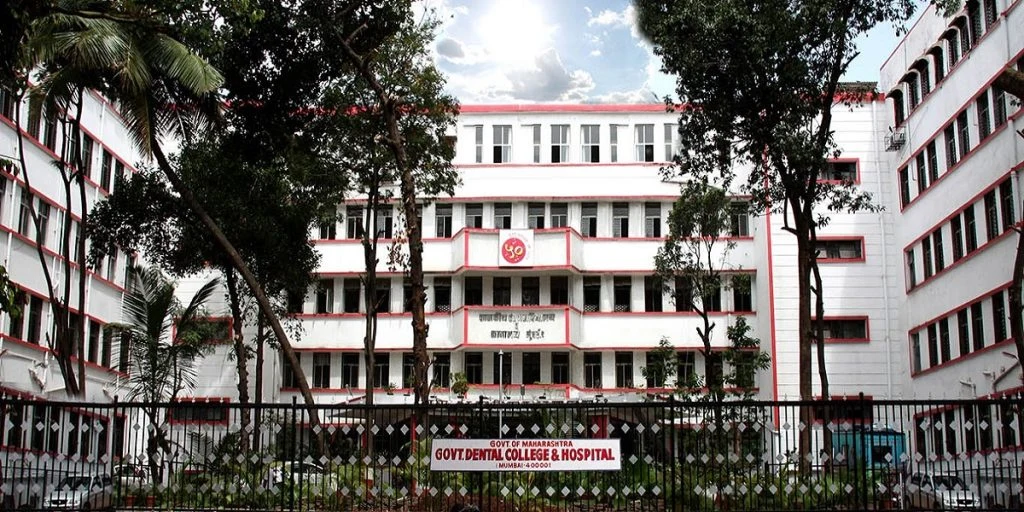 Government Dental College & Hospital campus