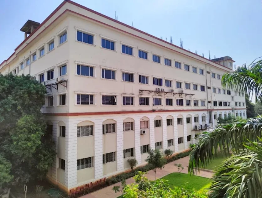 SRK Institute of Technology campus