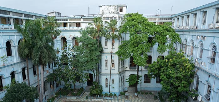 Rajabazar Science College campus