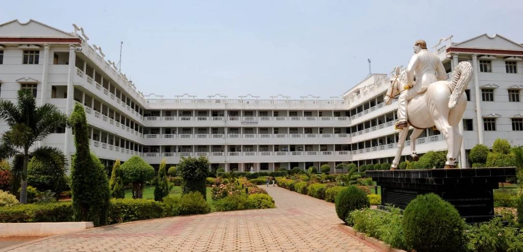 Aditya College Of Engineering campus