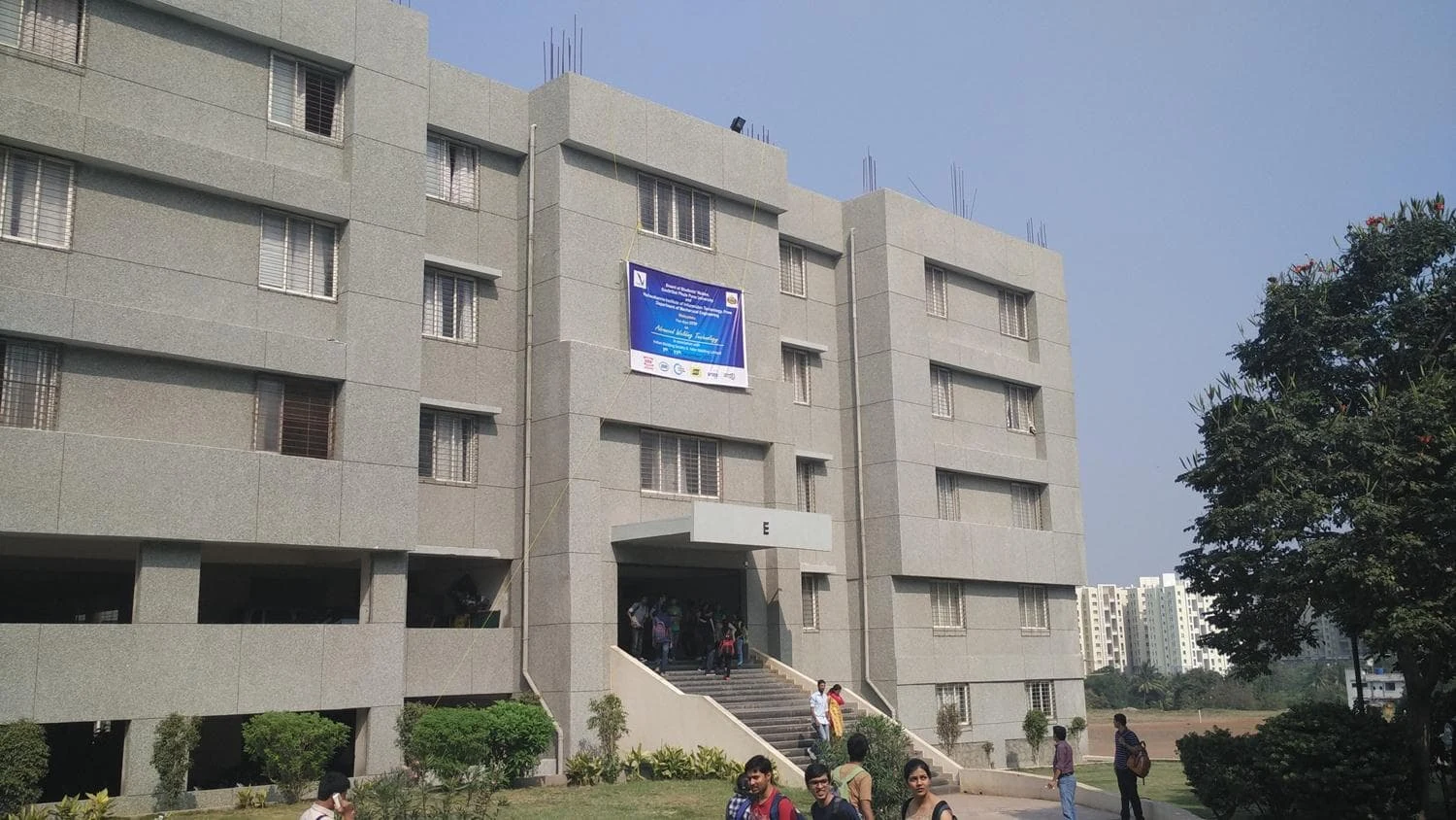 Vishwakarma Institute of Information Technology (VIIT) campus