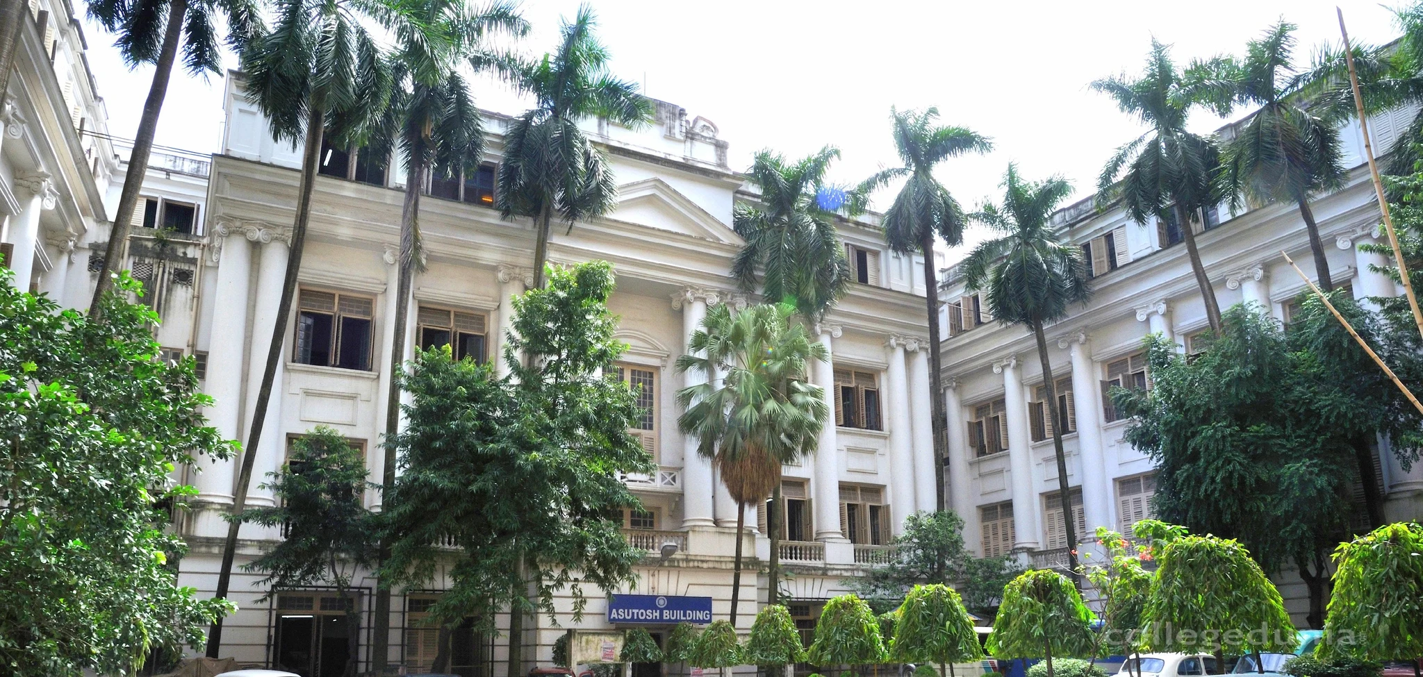 Netaji Nagar Day College campus