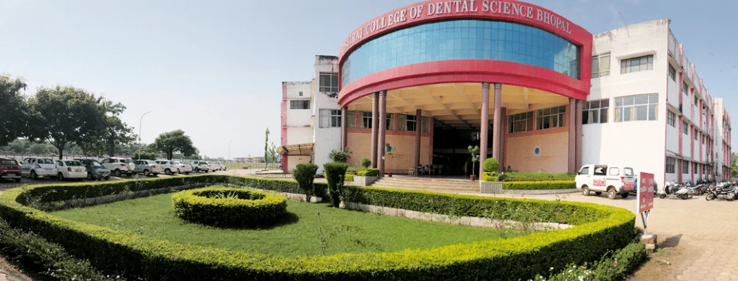 Rishiraj College of Dental Sciences and Research Centre (RCDS) campus