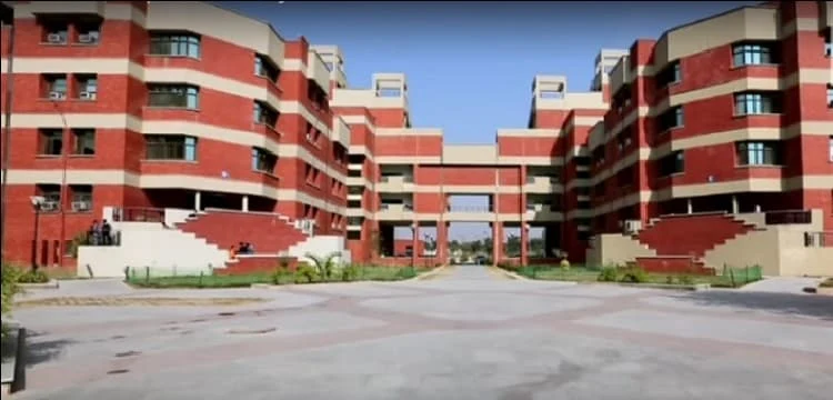 Vastu Kala Academy campus