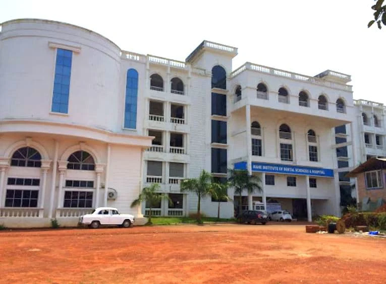 Mahe Institute of Dental Sciences & Hospital (MINDS) campus