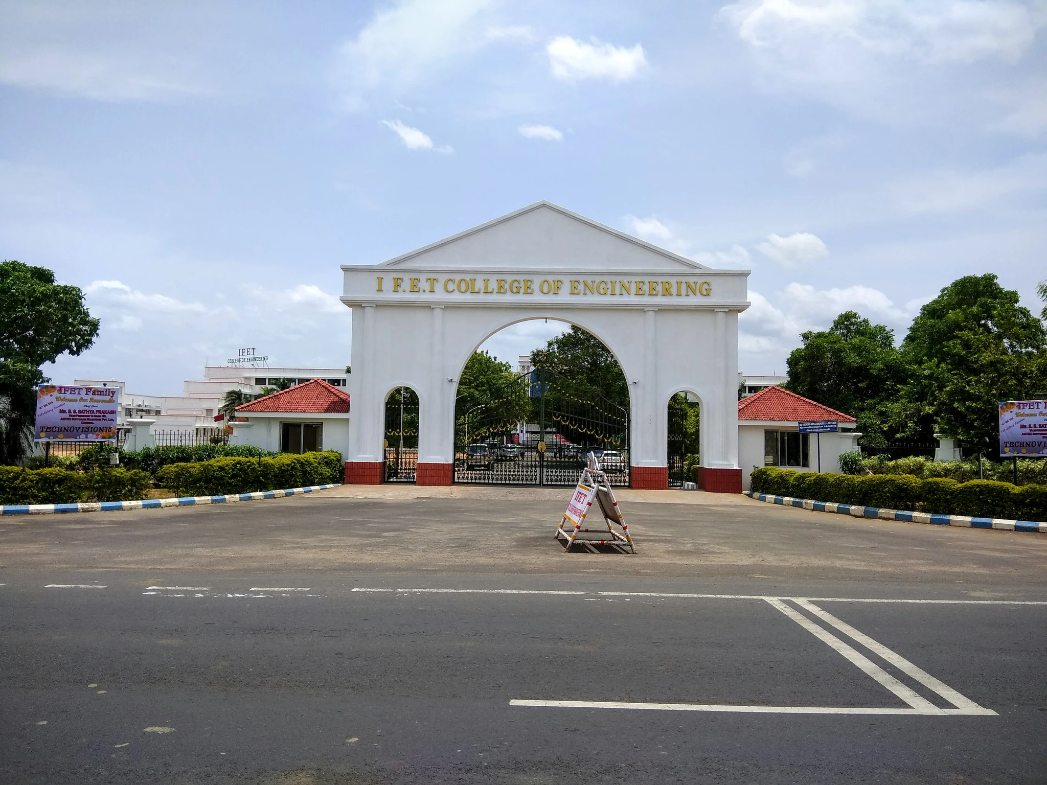 IFET College of Engineering (IFET) campus