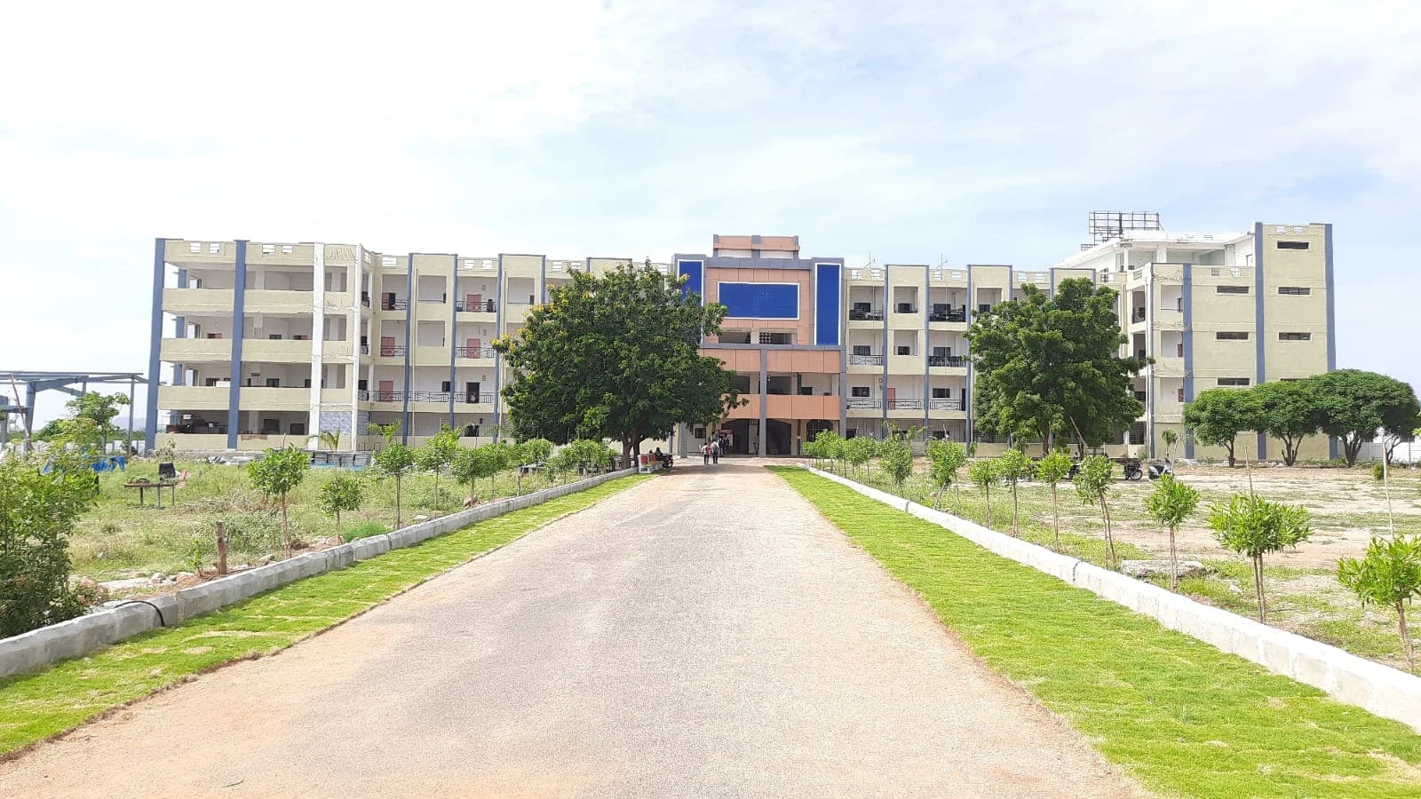 Y.V Siva Reddy College of Engineering and Technology campus