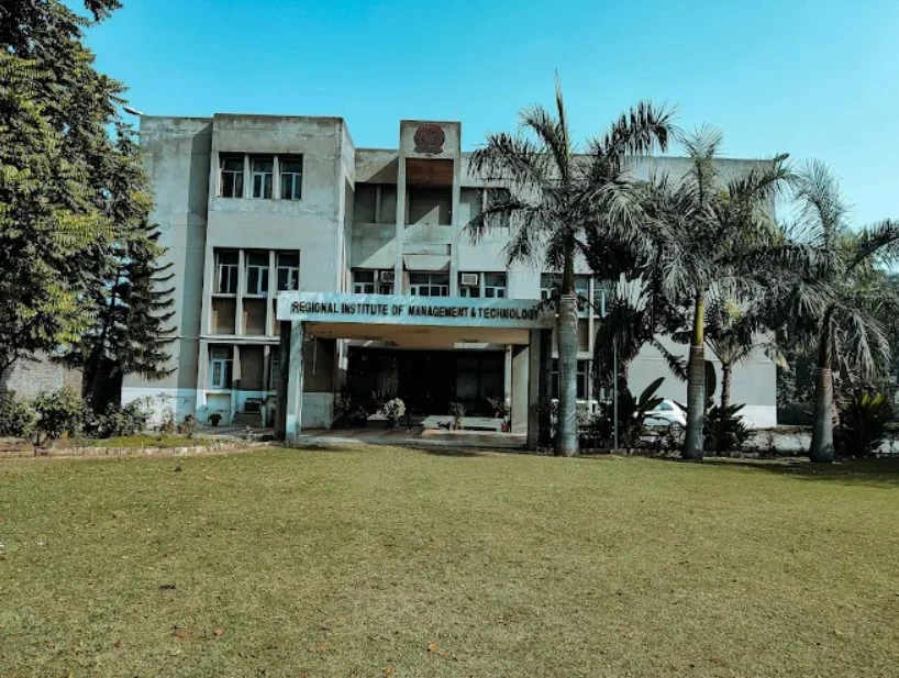 RIMT Institute of Engineering & Technology (RIMT IET) campus