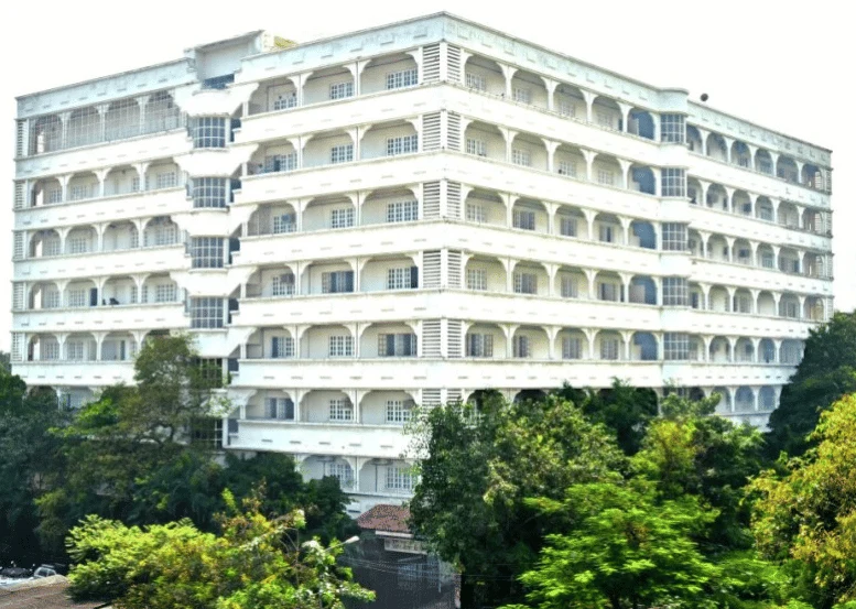 Shah and Anchor Kutchhi Engineering College (SAKEC) campus