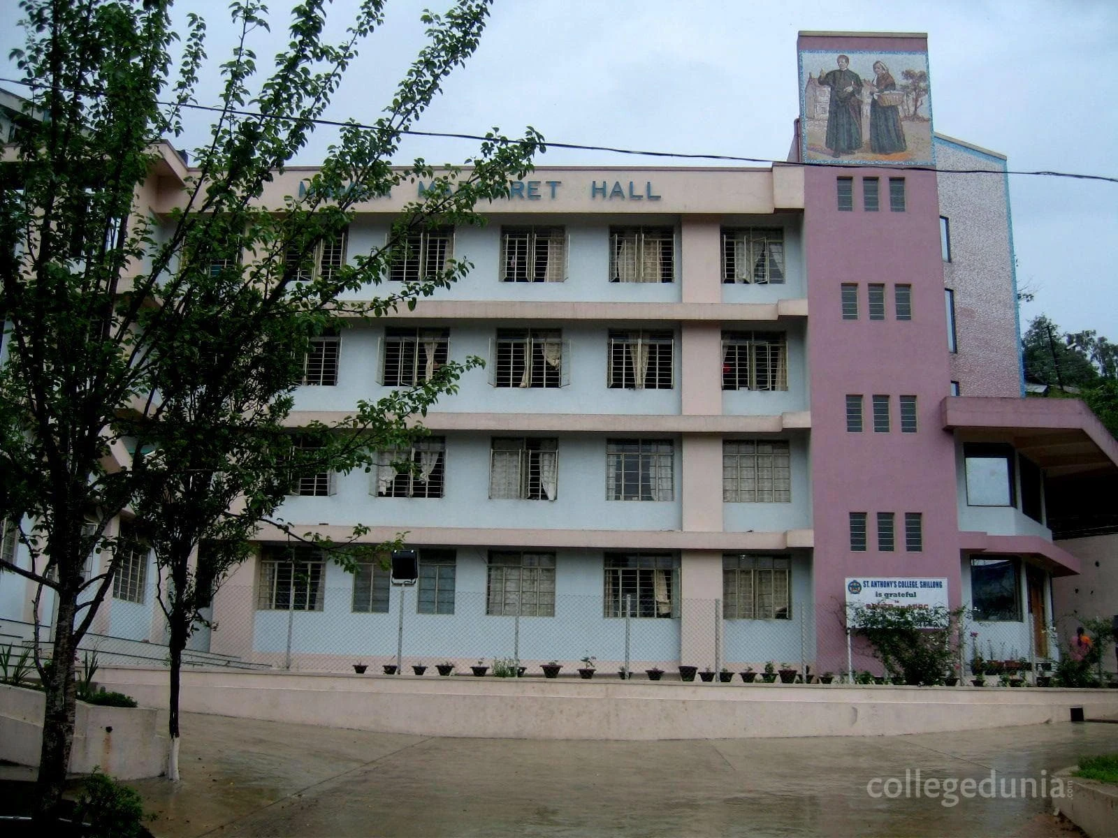 St Anthony's College campus