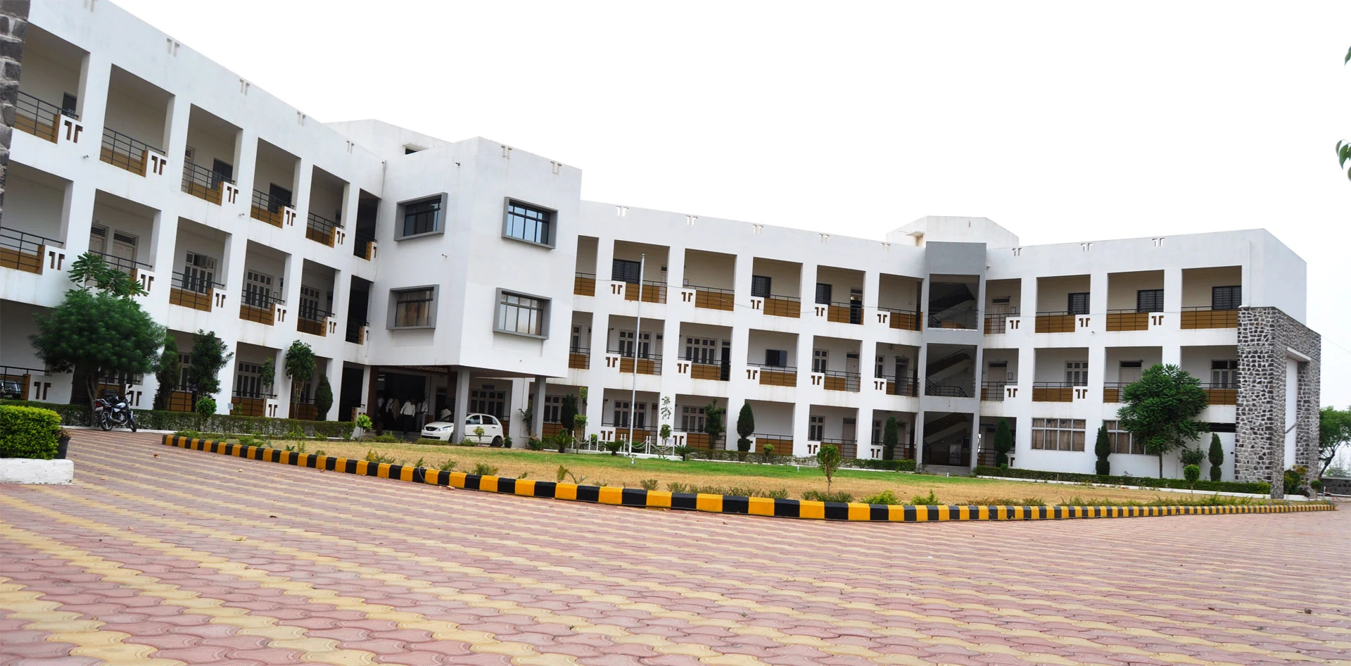 VSM Institute of Technology (VSMIT) campus