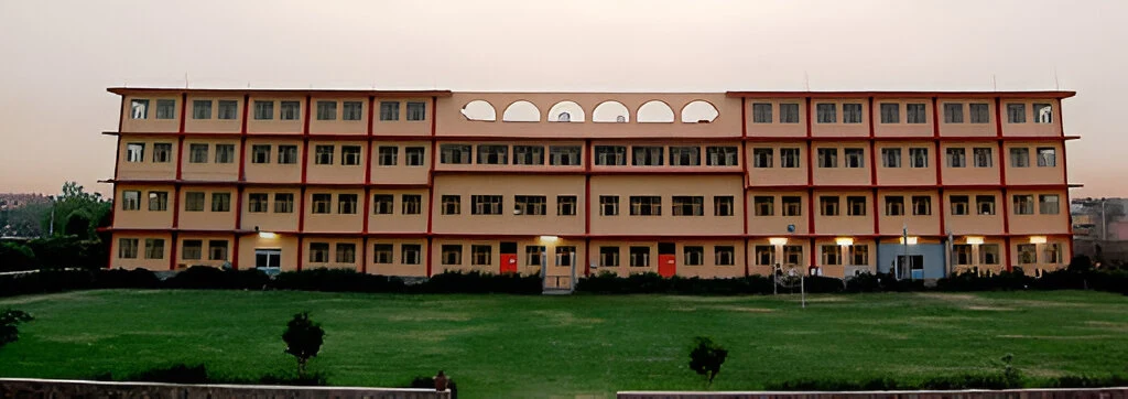 Siddhi Vinayak Group of Colleges campus