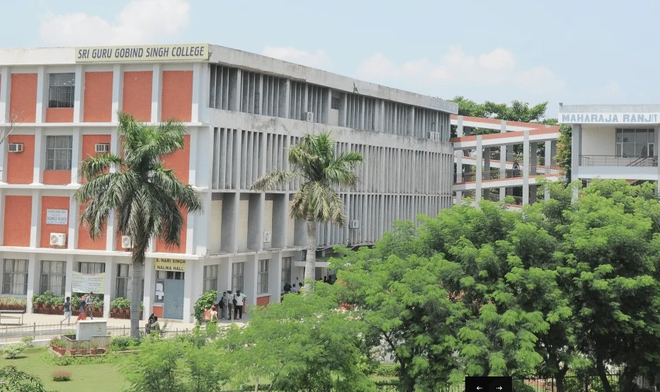 Sri Guru Gobind Singh College (SGGS) campus