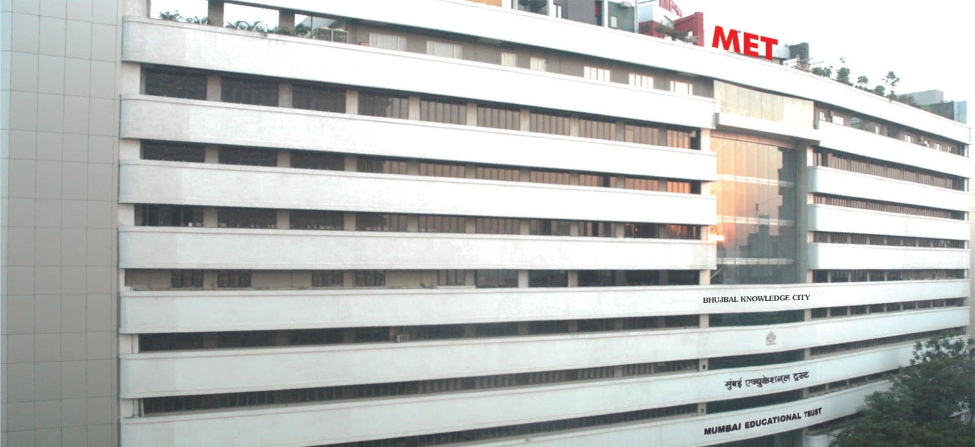 MET Institute of Software Development and Research (METISDR) campus