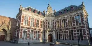 Utrecht University cover