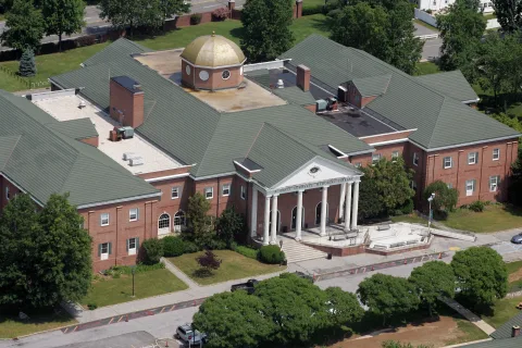 Long Island University campus