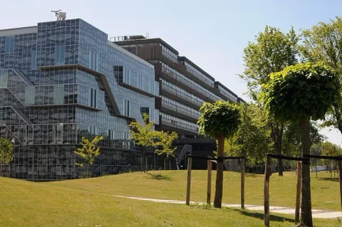 Delft University of Technology campus