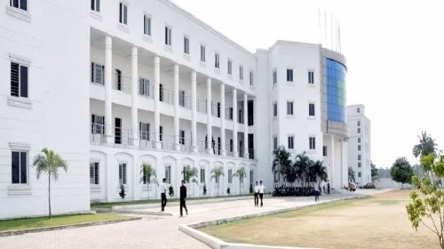 Academy of Maritime Education and Training University (AMET) cover photo 1