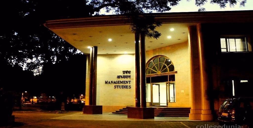 IIT Roorkee - Indian Institute of Technology (IITR) cover photo 1