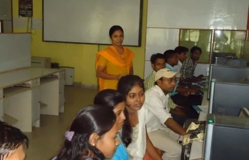 Anugrah Memorial College (AM) cover photo 1