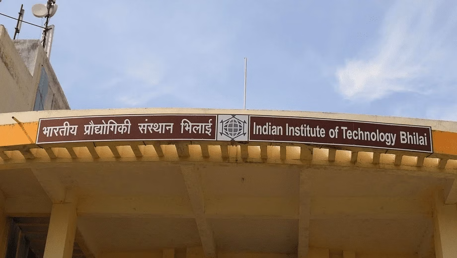 IIT Bhilai - Indian Institute of Technology (IITB) cover photo 1