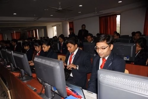 Invertis Institute of Law - (IIL) cover photo 1