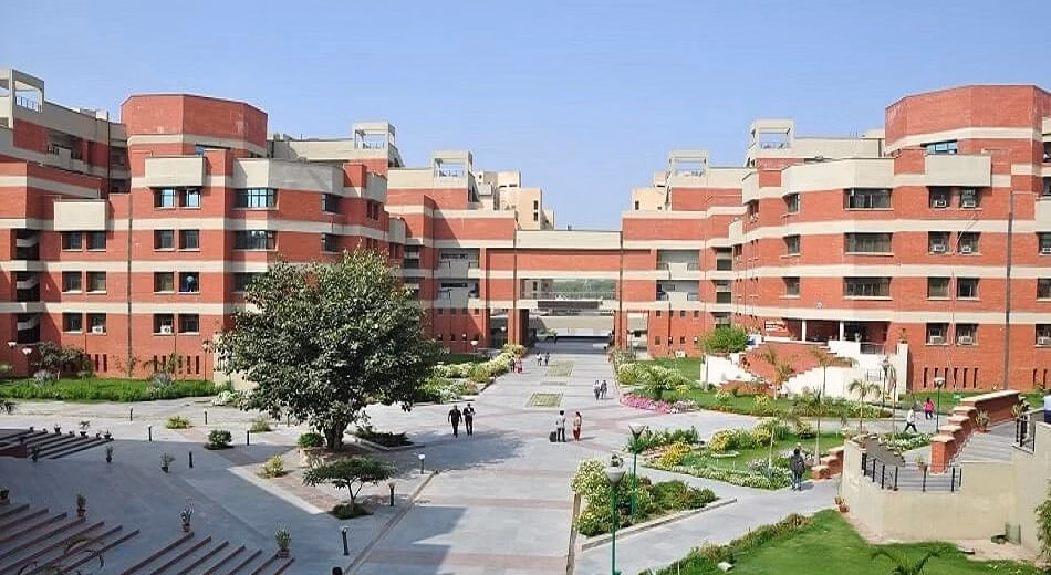 Dr. Baba Saheb Ambedkar Medical College & Hospital (BSAMCH) cover photo 1
