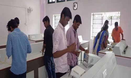 Indian Institute of Handloom Technology - (IIHT) cover photo 3