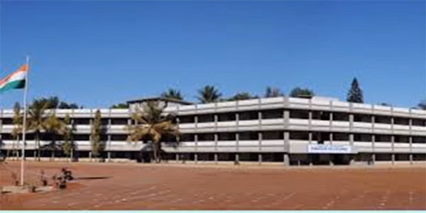 Gomatesh Polytechnic cover photo 1
