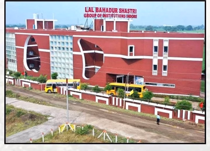 Lal Bahadur Shastri Institute Of Management And Technology - (LBSIMT) cover photo 1