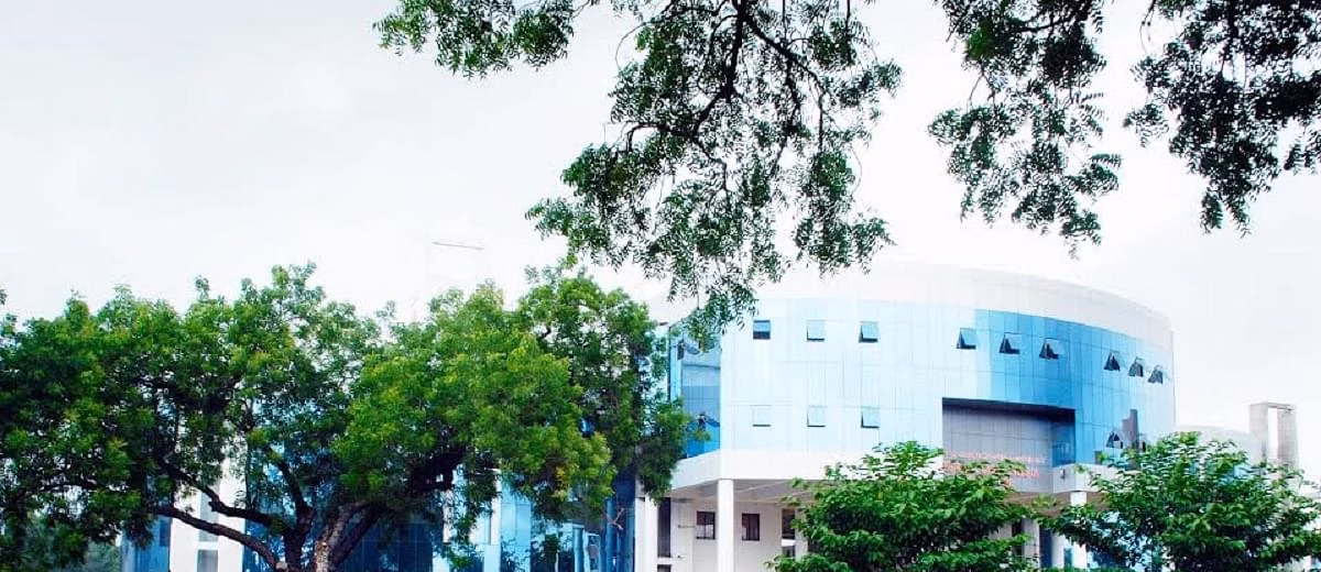 Bharati Vidyapeeth Deemed University, Dental College and Hospital cover photo 2