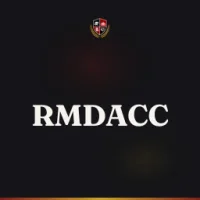 R.S Mundle Dharampeth Arts and Commerce College