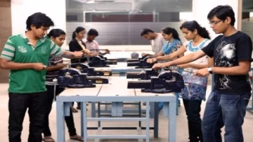 Dr. D. Y. Patil Institute of Engineering, Management & Research (DYPIEMR) Akurdi campus gallery