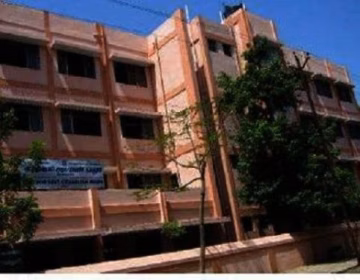 Avvaiyar Government College for Women (AGCW) campus gallery