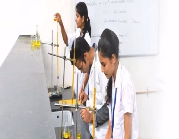 Ideal Institute of Technology campus gallery