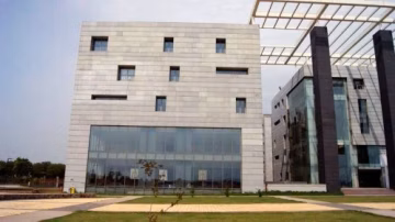 IIMT School of Management (ISM) campus gallery